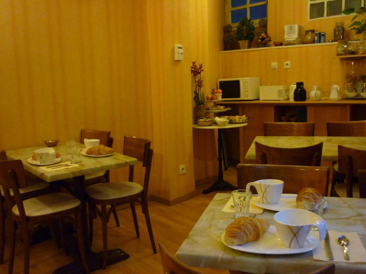 Hotel Du Centre Лурд Экстерьер фото