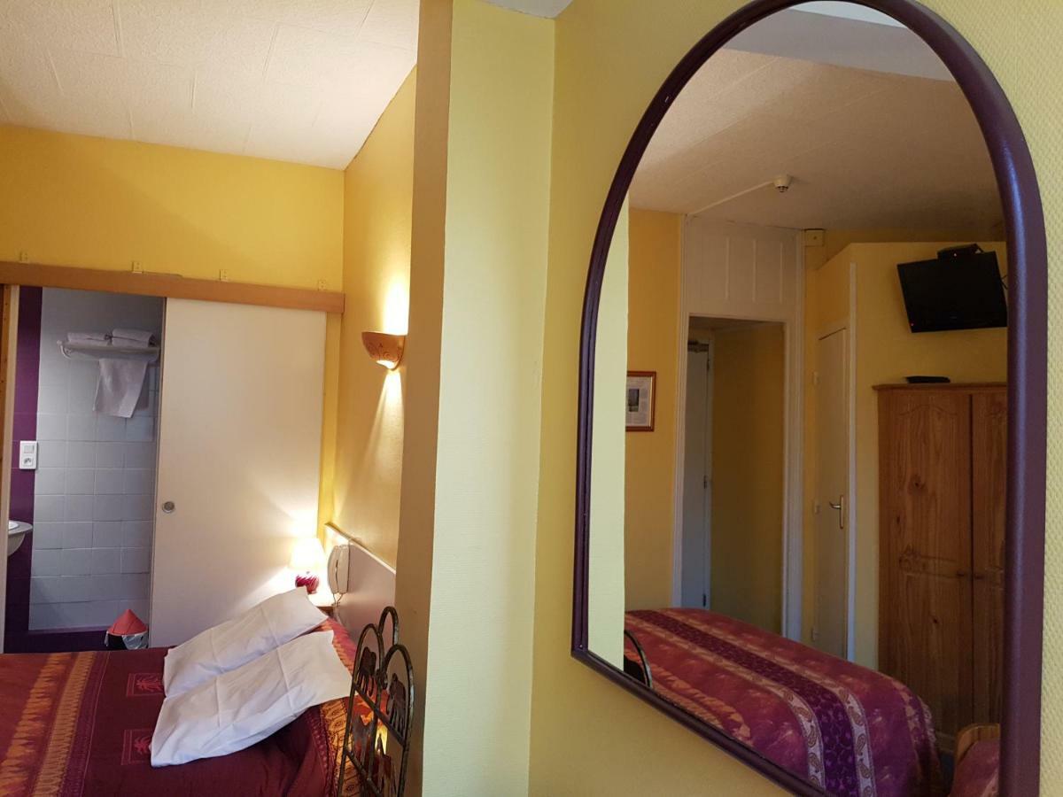 Hotel Du Centre Лурд Экстерьер фото